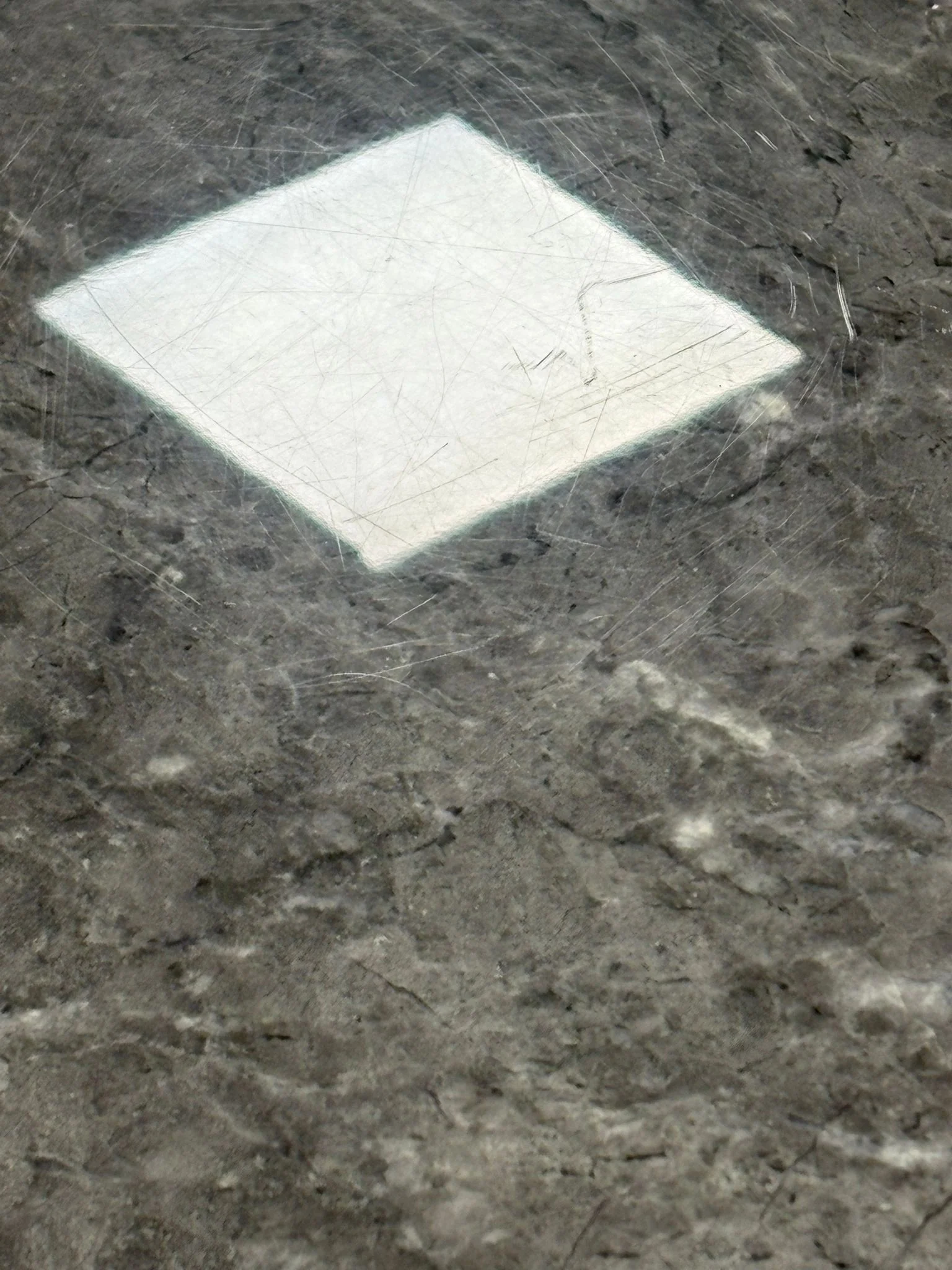 'Donnie’ Grey Real Marble Dining Table - Image 11