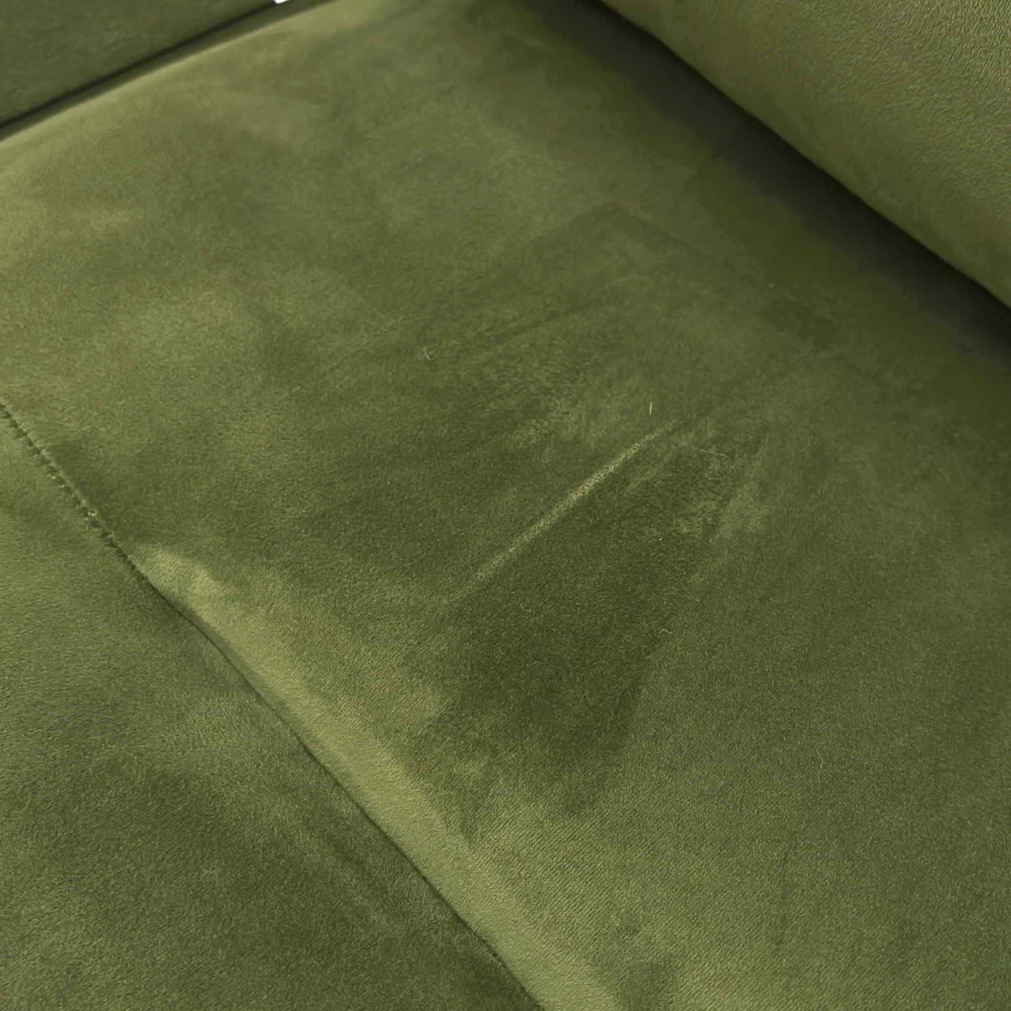 G Plan ‘Thornbury’ Plush Vine Green 2 Seater Velvet Sofa - Image 4