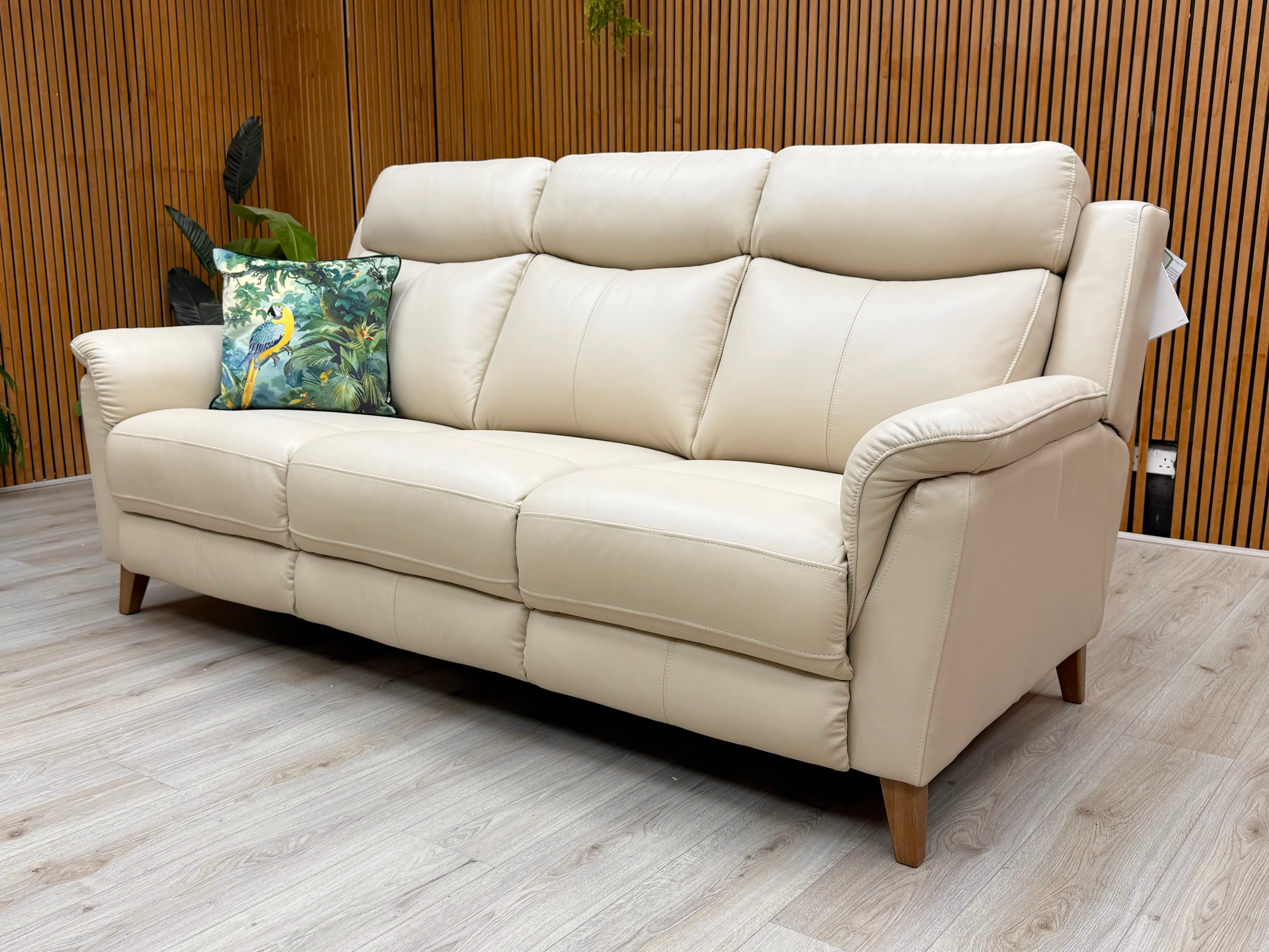 ‘Sienna' Bone China Leather 3 Seater Sofa - Image 3